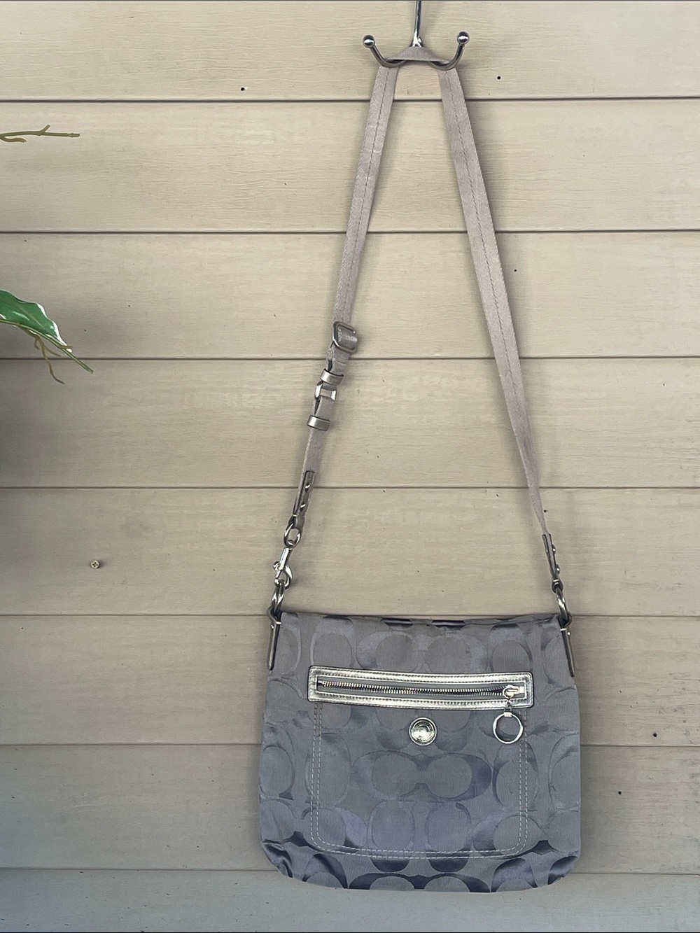 Coach Signature Jacquard Crossbody Shoulder Bag - Gray/Silver